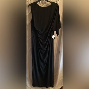 Adriana Papell NWT Black Plus Size Formal Dressv